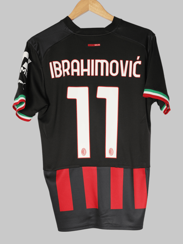 2022/23 AC Milan Ibrahimovic #11 Home Shirt (M) Puma