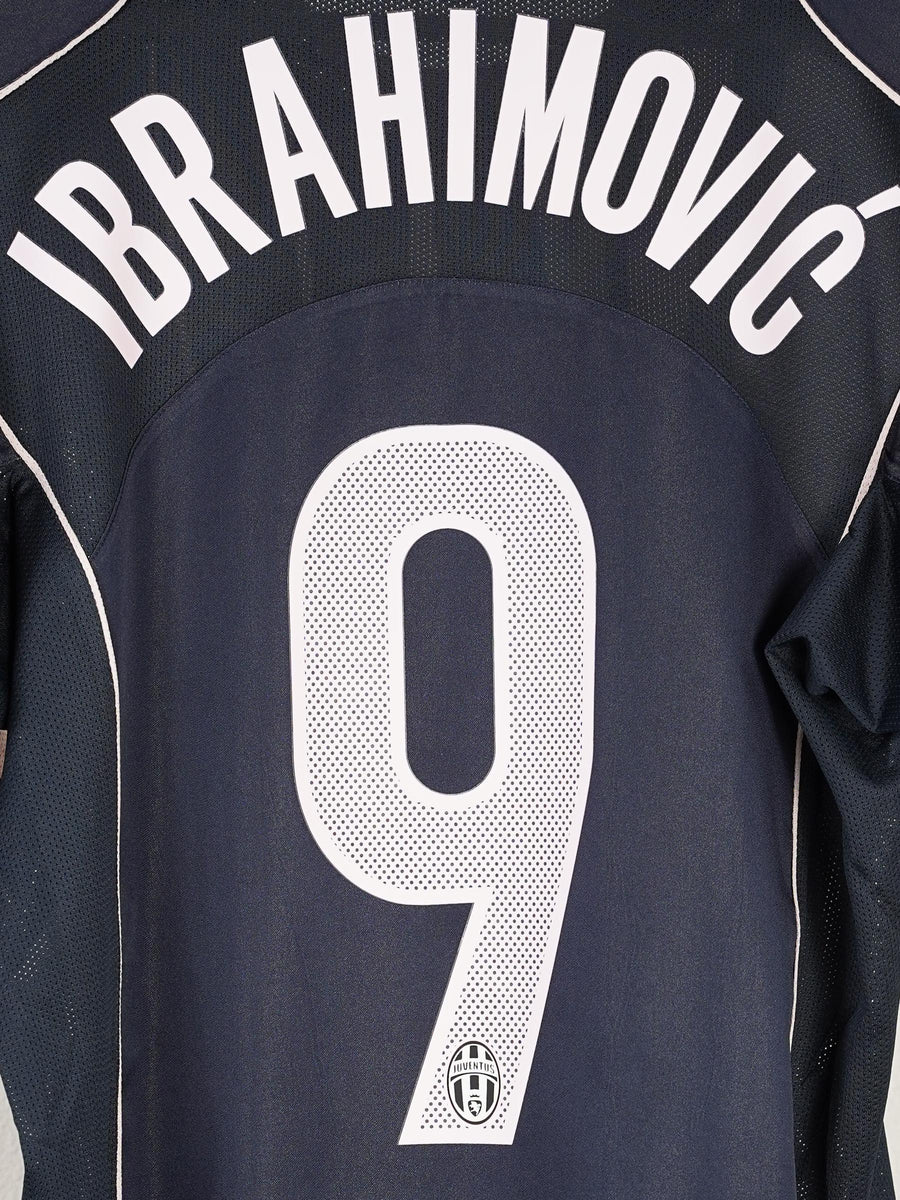 Juventus Away Shirt 2004/5 Ibrahimovic 9 (L)
