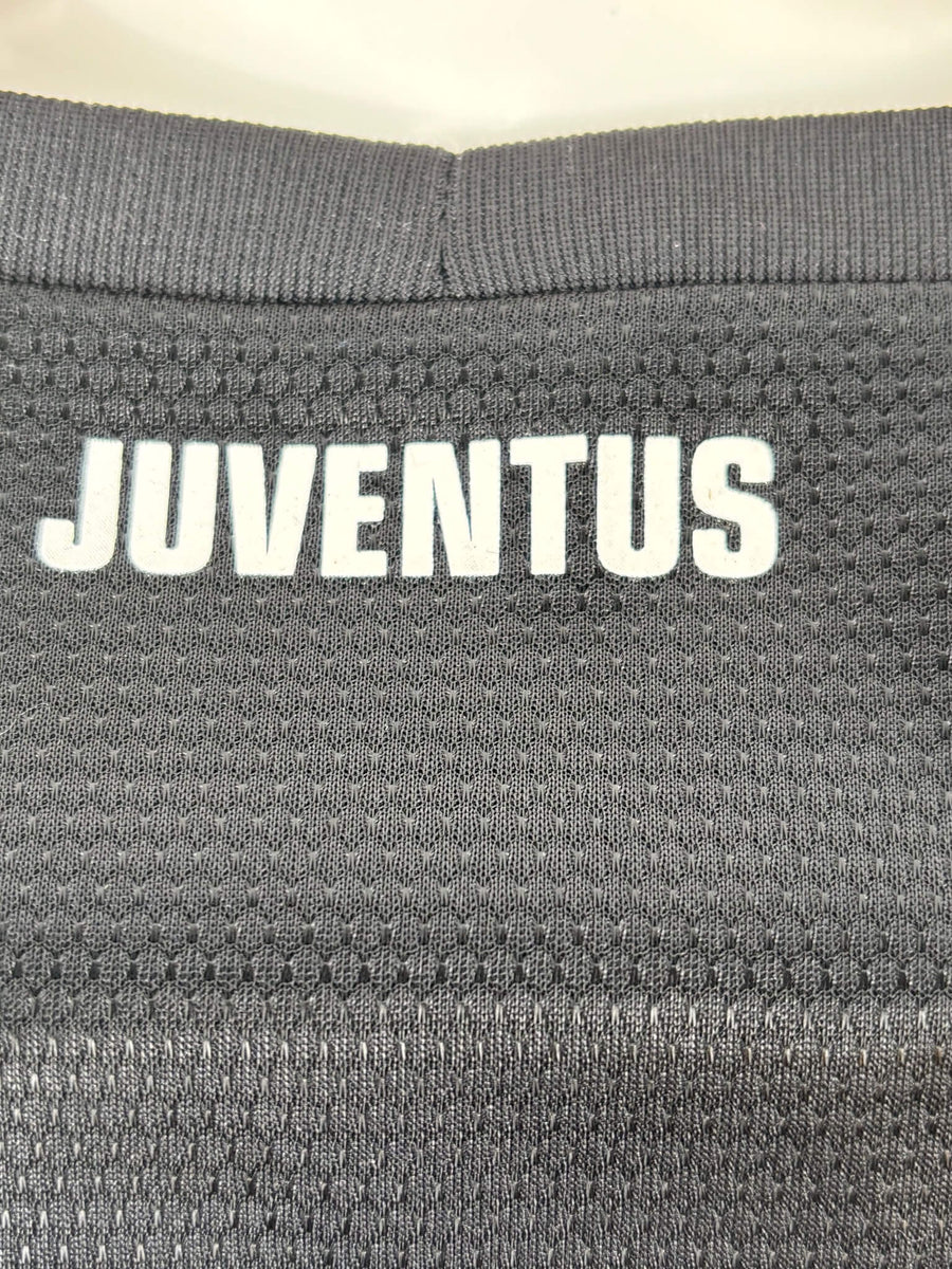 Juventus Away Shirt 2012/13 Pogba 6 (M)