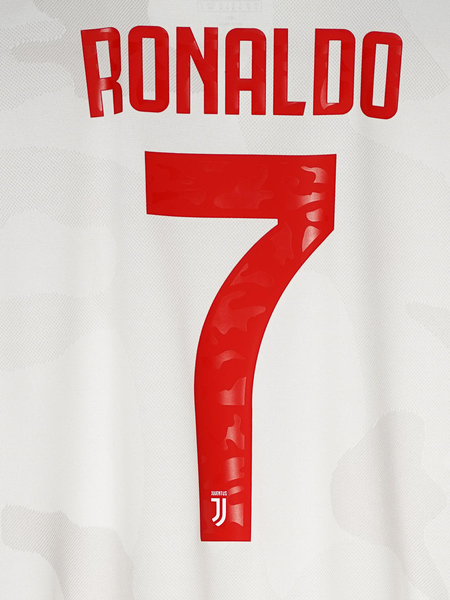 Juventus Away Shirt 2019/20 BNWT Ronaldo 7 (M)