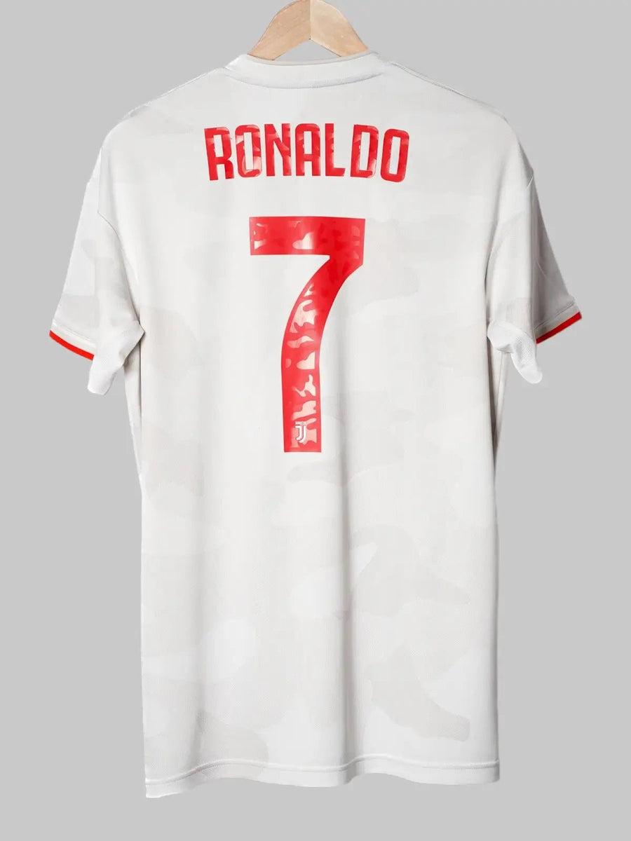 Juventus Away Shirt 2019/20 Ronaldo 7 (M)
