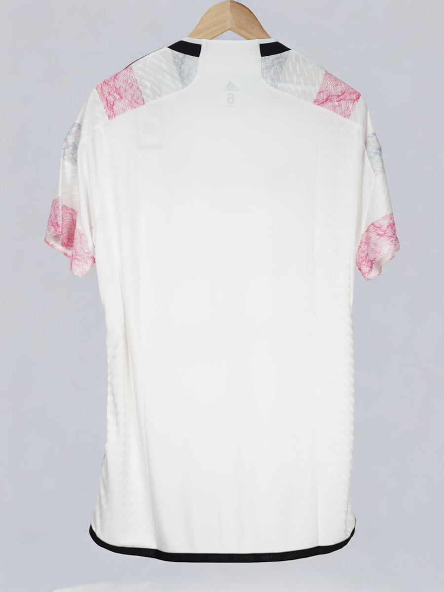 Juventus Away Shirt 2023/24 Player Issue (M)