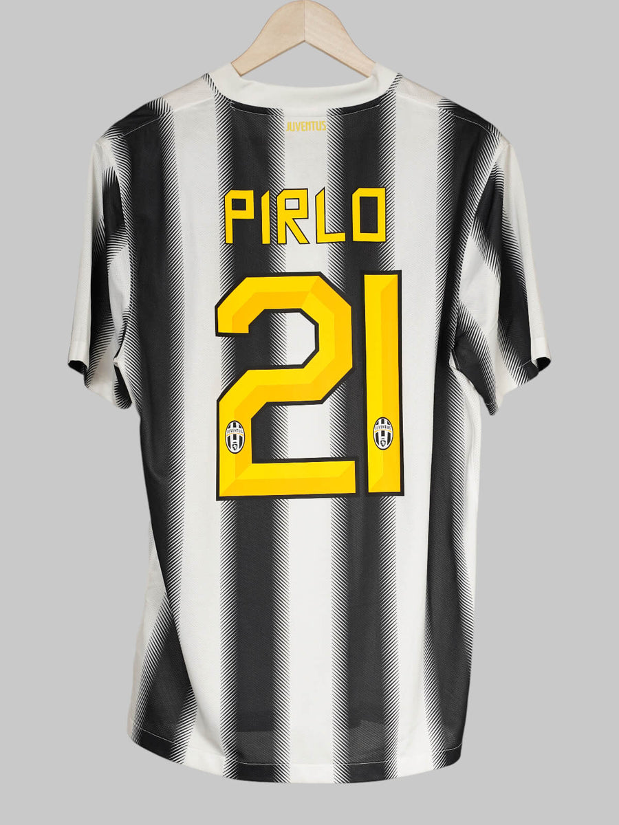 Juventus Home Shirt 2011/12 Pirlo 21 (M)