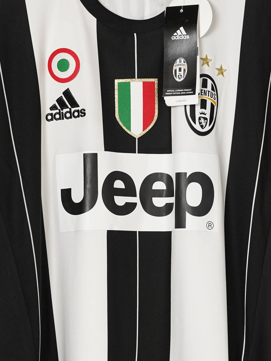 Juventus Home Shirt 2016/17 Higuain 9 Signed & BNWT (L)