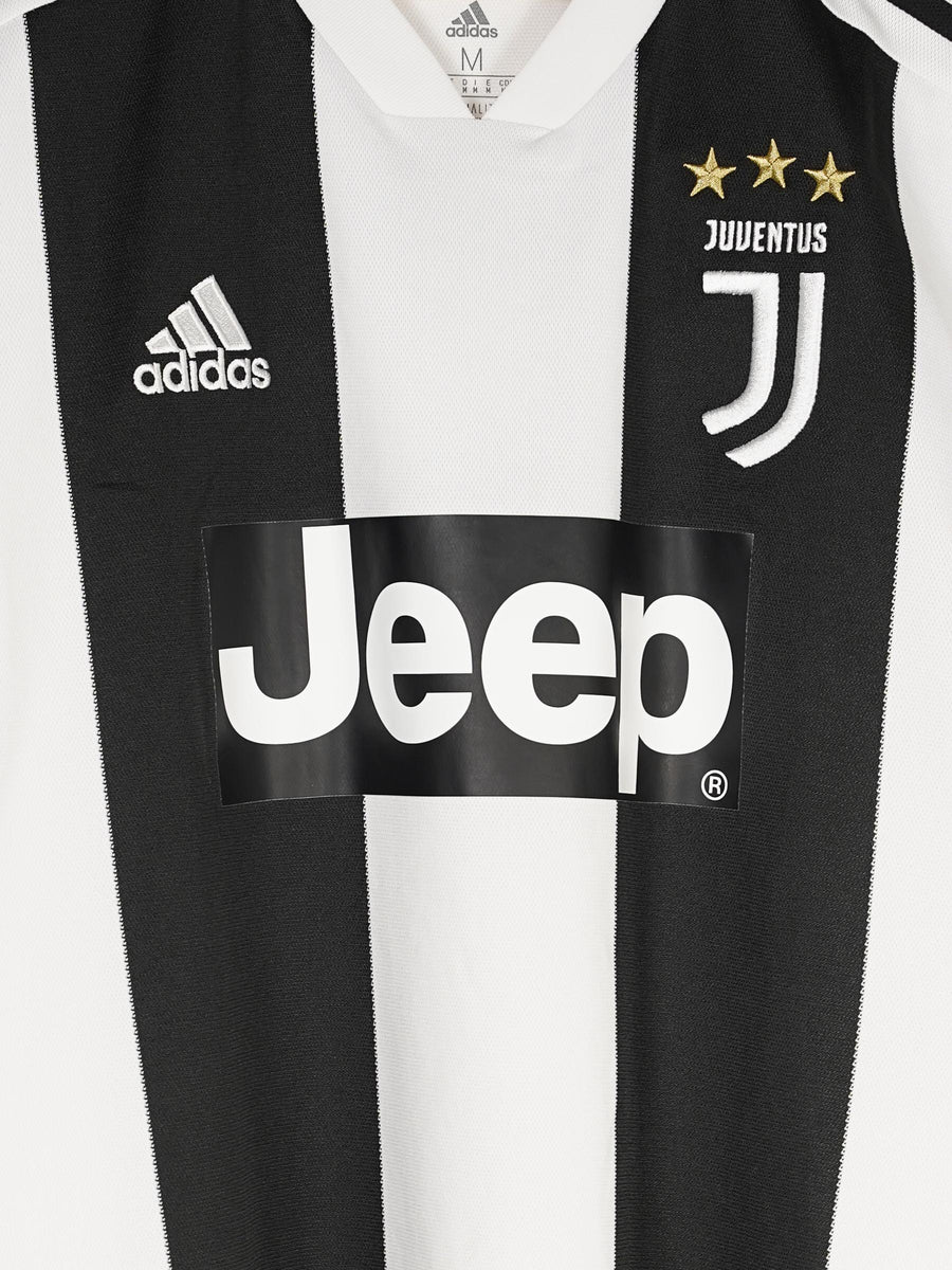 Juventus Home Shirt 2018/19 Pjanic 5 (M)