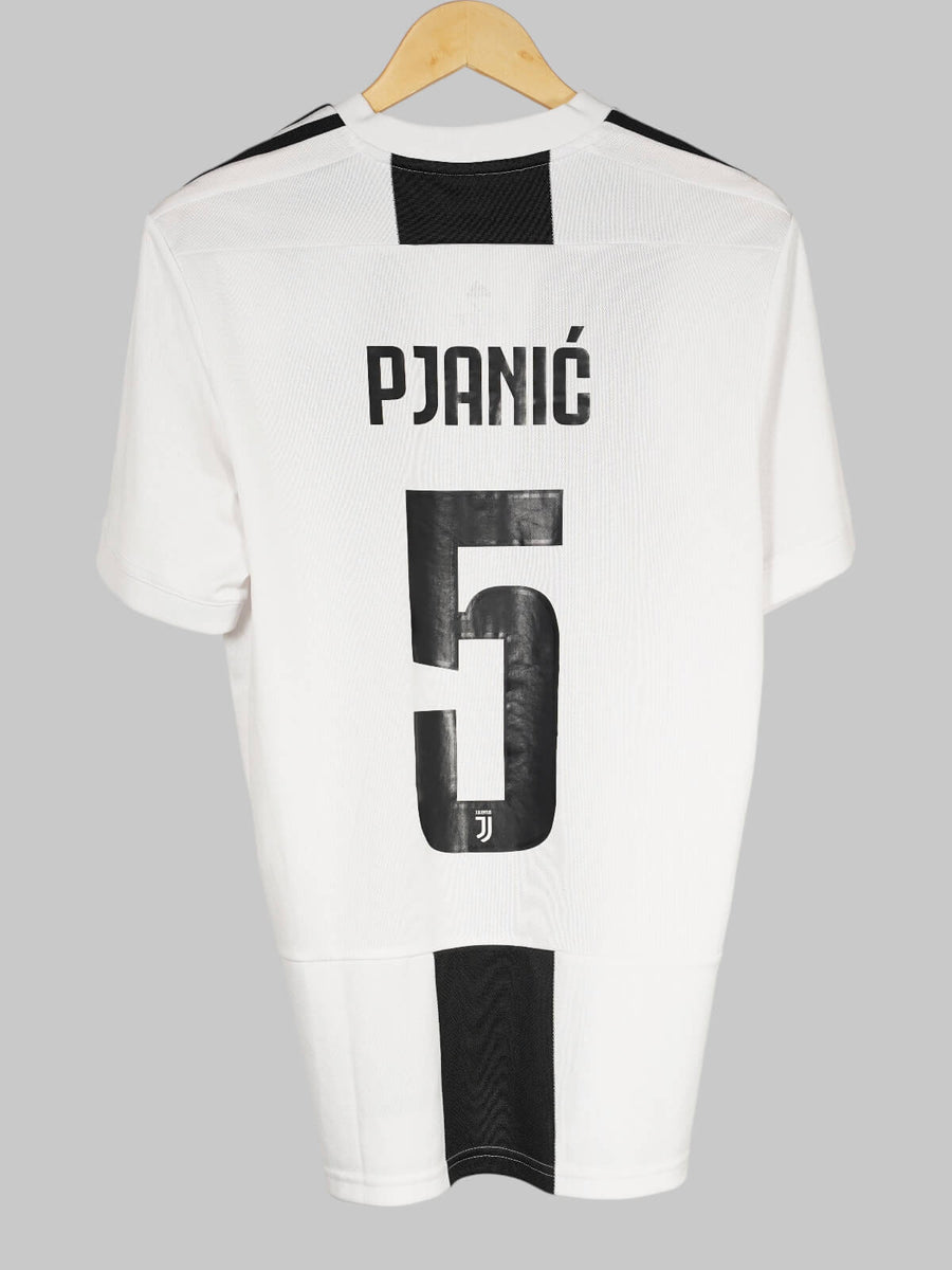 Juventus Home Shirt 2018/19 Pjanic 5 (M)