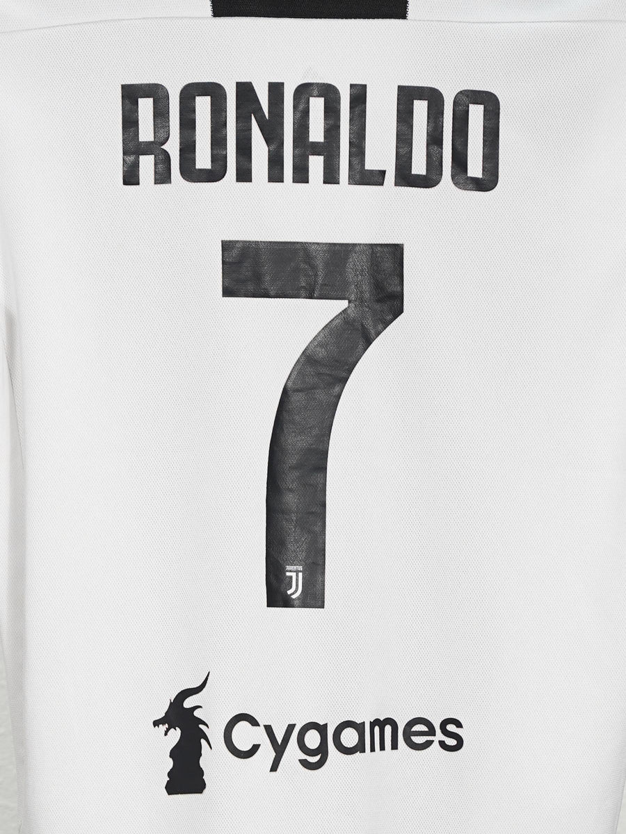 Juventus Home Shirt 2018/19 Ronaldo 7 (L Kids)