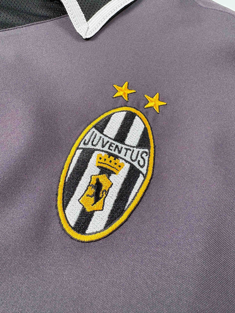 Juventus Third Shirt L/S 2003/4 Nedved 11 BNWT (L)
