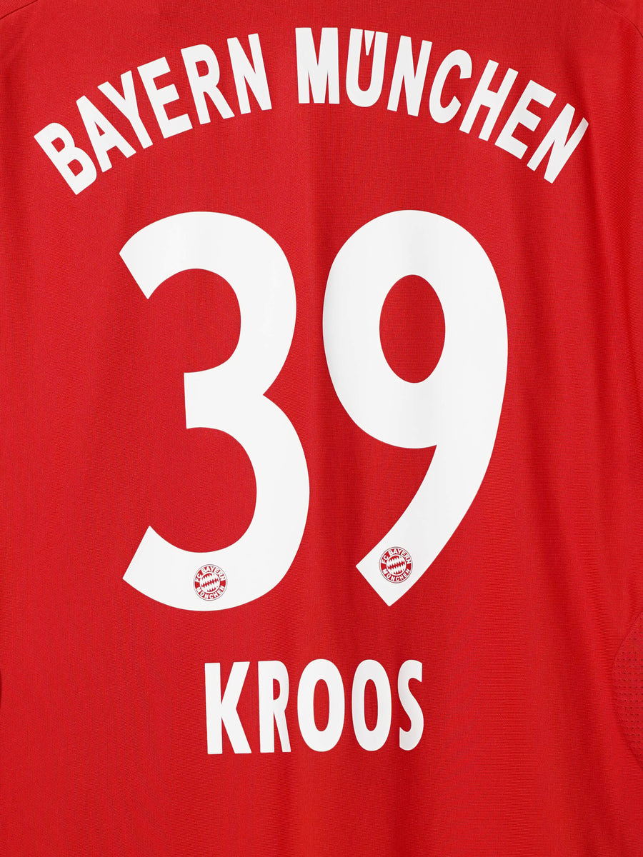 2007/08 Bayern Munich Kroos #39 Home Shirt (XL)