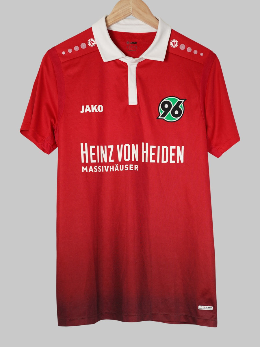 2017/18 Hannover 96 Home Shirt (M)