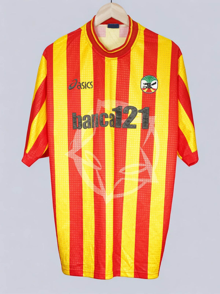 Lecce Home Shirt 2000/1 6 (XL)