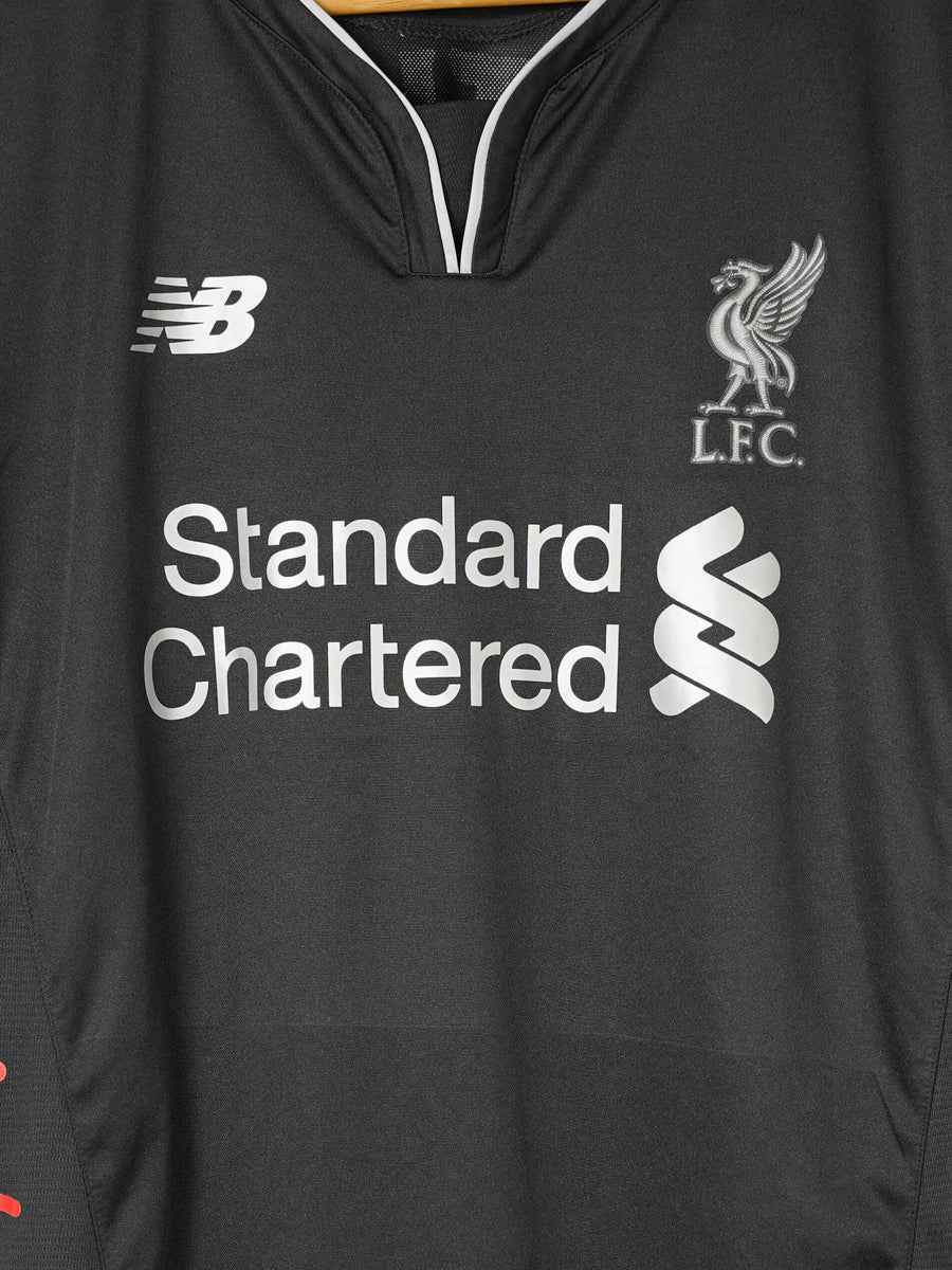 Liverpool Away Shirt 2016/17 Coutinho 10 (XL)