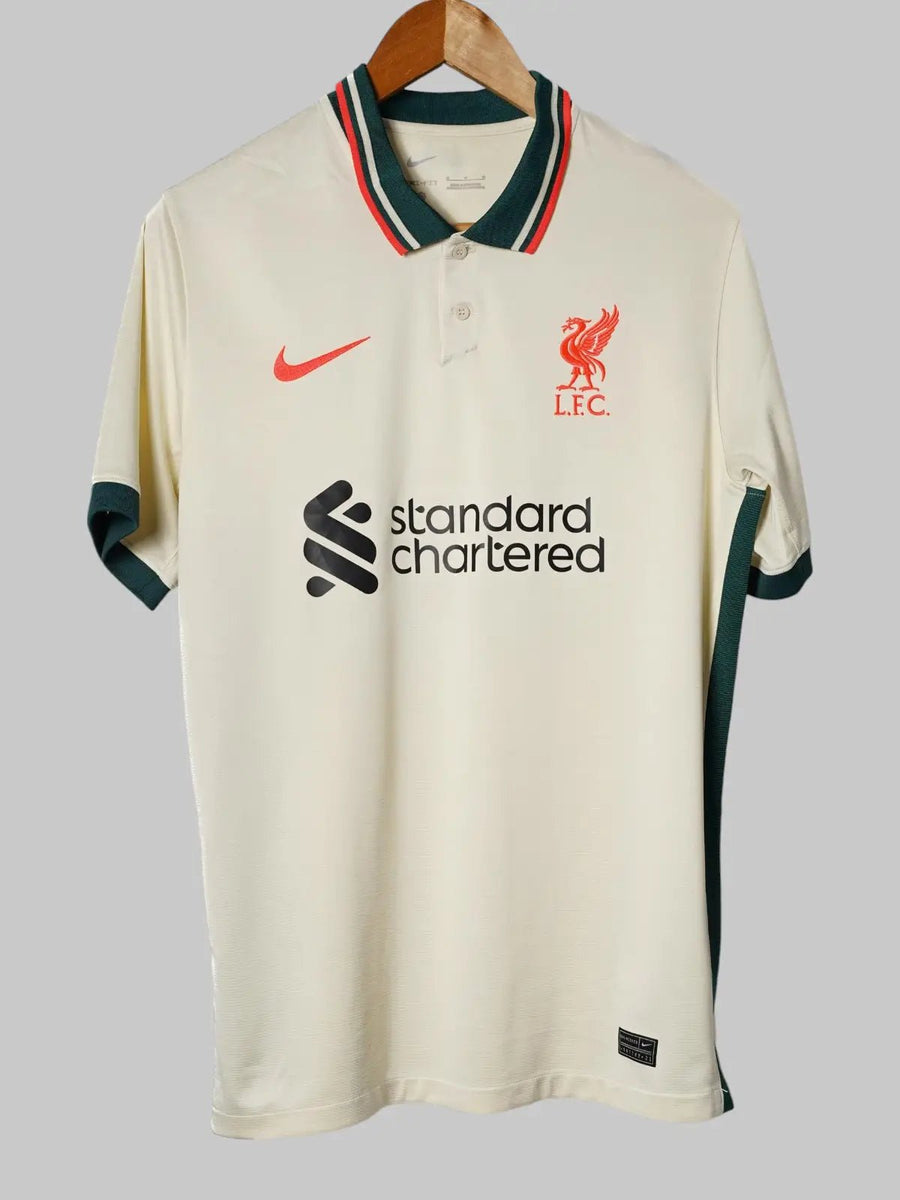 Liverpool Away Shirt 2021/22 Trent Alexander - Arnold (M)