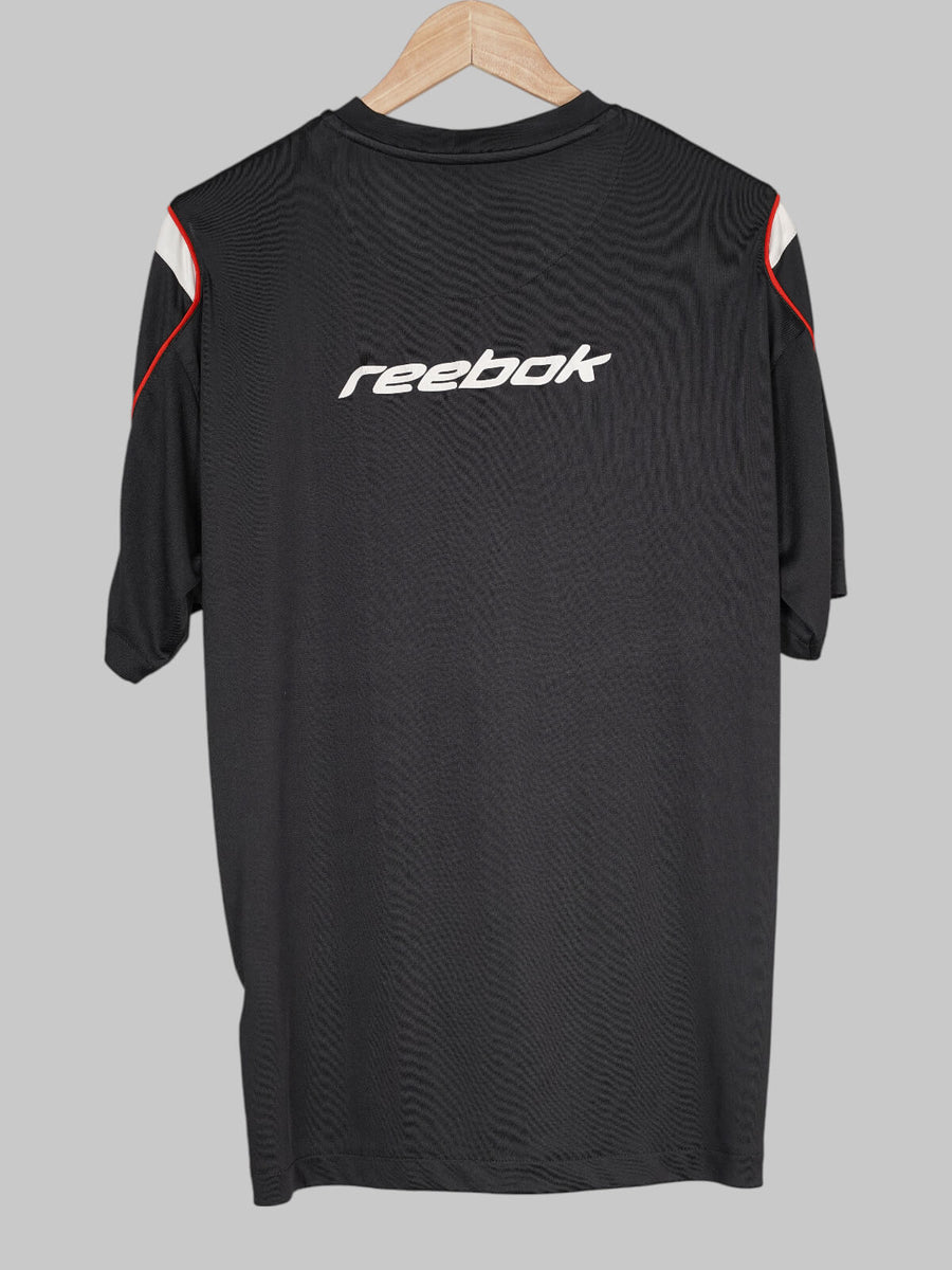 Liverpool Training Shirt 2002/4 (M)
