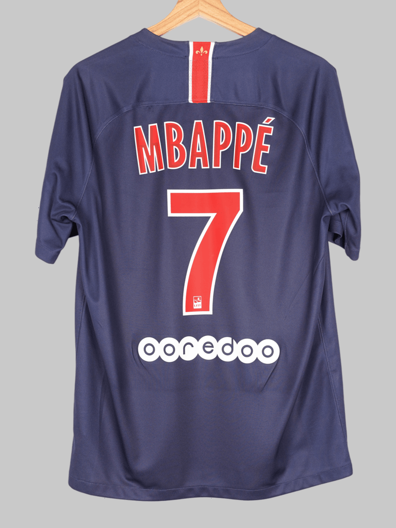 2018/19 PSG Mbappe #7 Home Shirt (M)