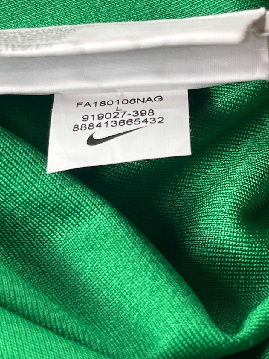 2021/22 Wolfsburg Away Shirt (L)