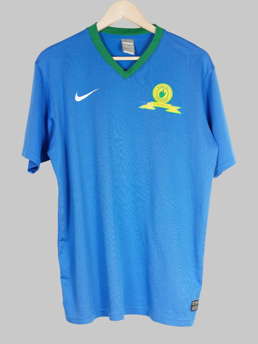 Mamelodi Sundowns Third Shirt 2010/11 (L)