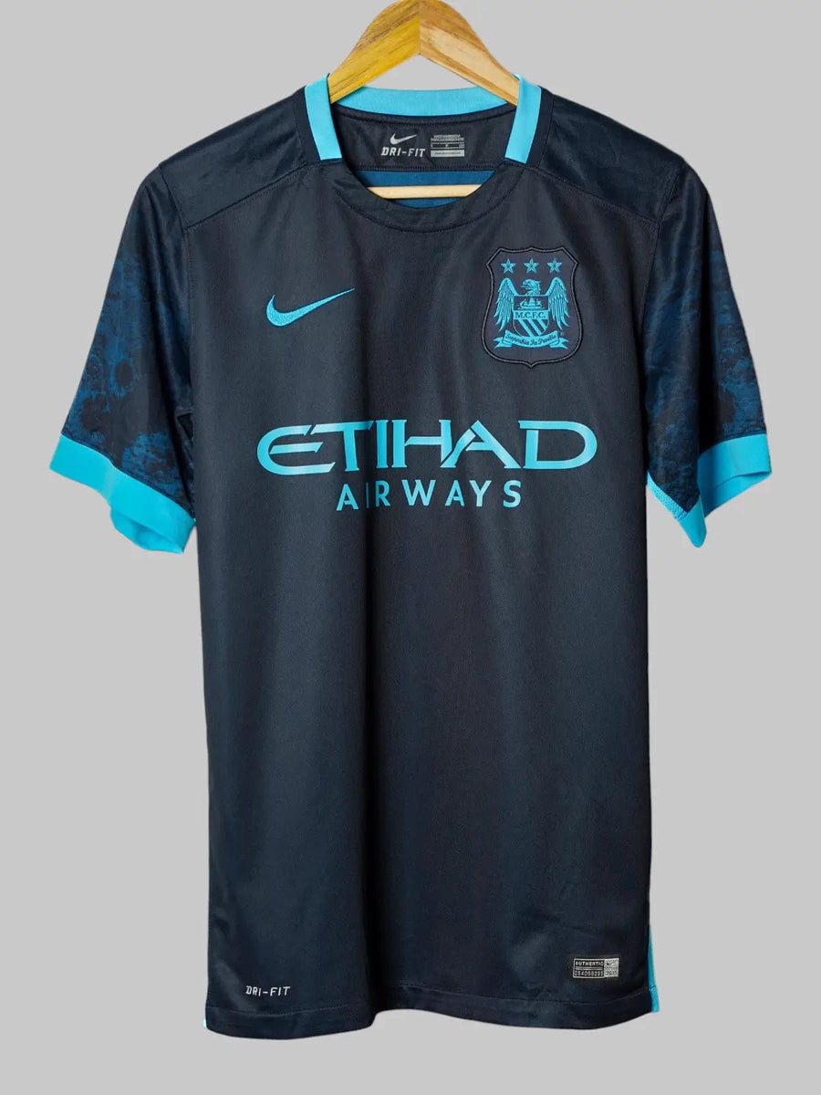 Manchester City Away Shirt 2015/16 Kun Agüero 10 (S)