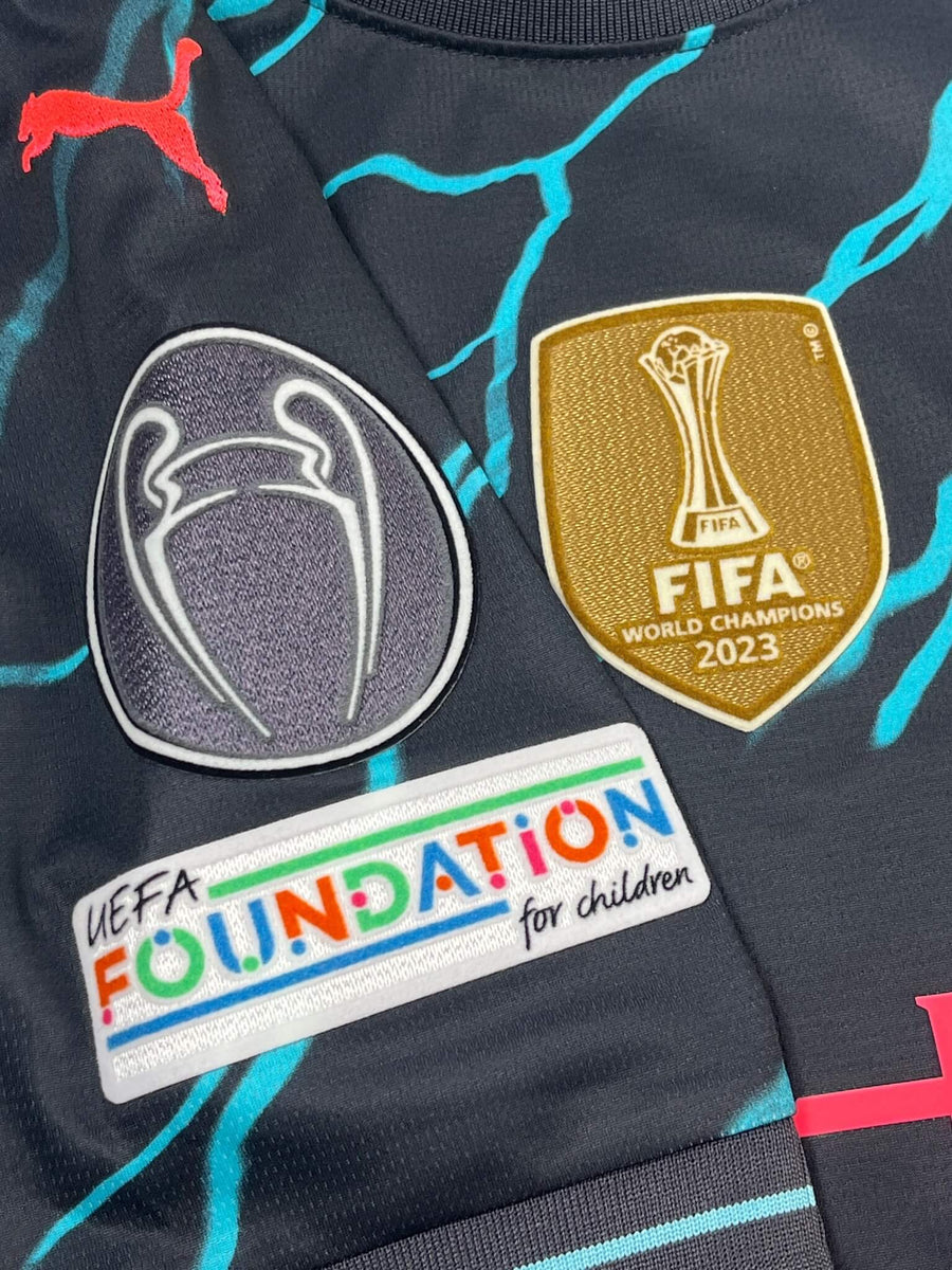 Manchester City Third Shirt 2023/24 Walker 2 (S)