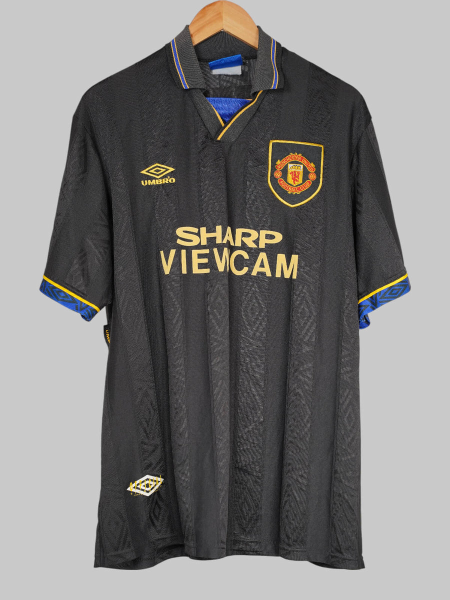 Manchester United Away Shirt 1993/95 Cantona 7 (XL)