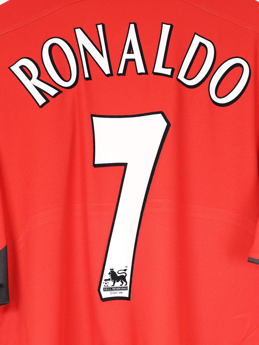 Manchester United Home Shirt 2002/4 Ronaldo 7 (XL)
