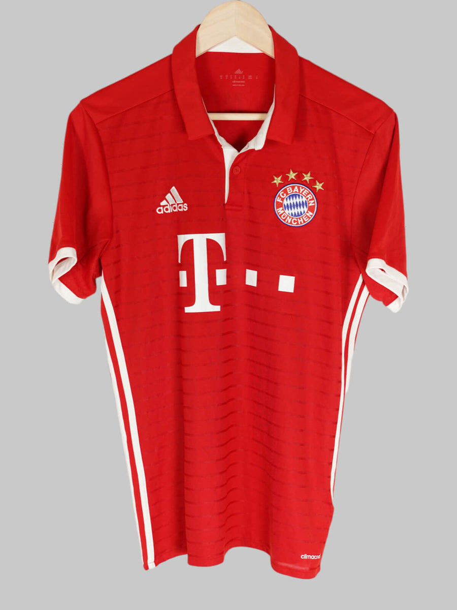 2016/17 Bayern Munich Home Shirt (M)
