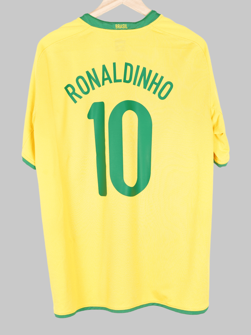 2008/10 Brazil Ronaldinho #10 Home Shirt (L)