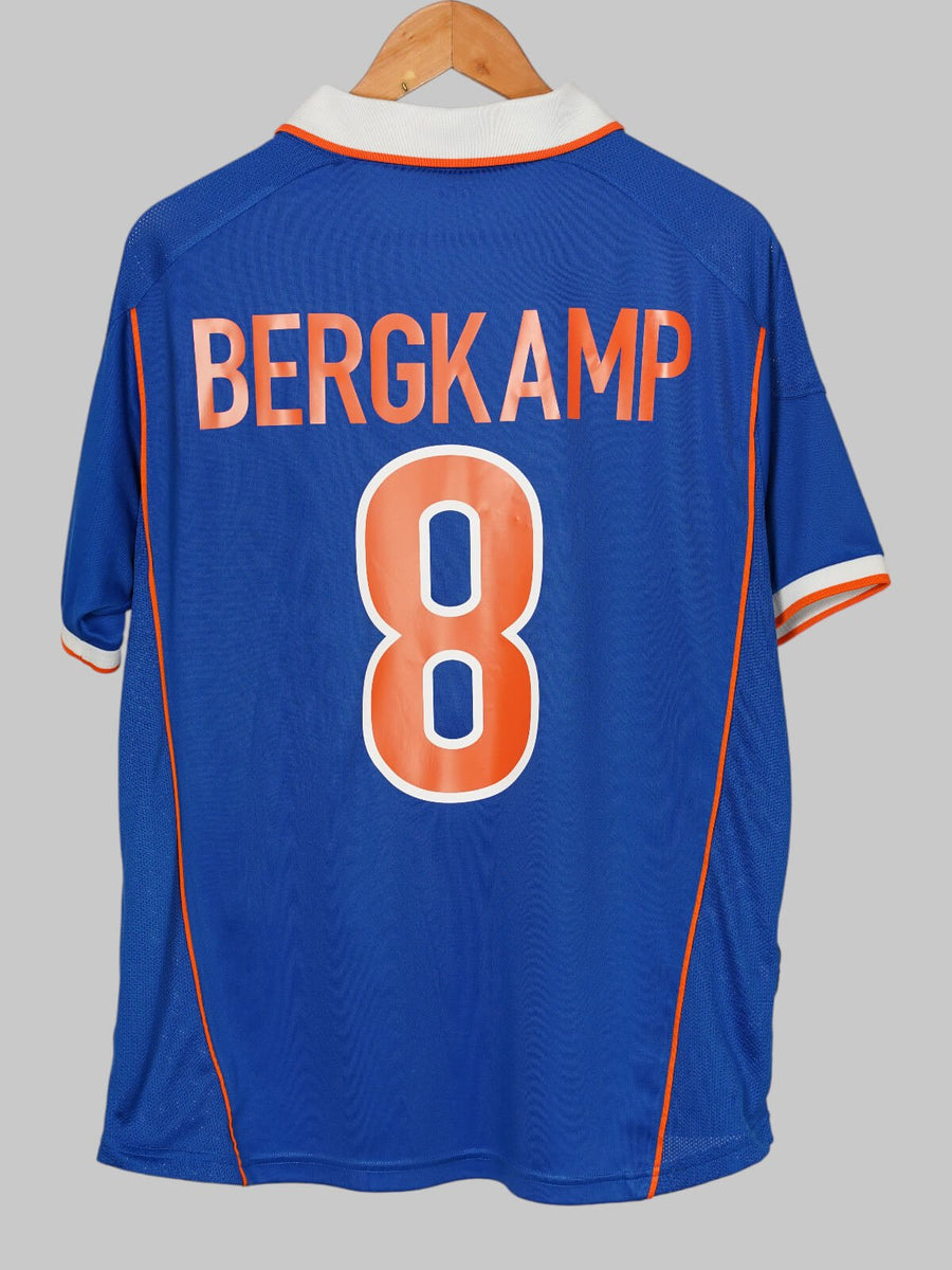 Netherlands Away Shirt 1998/99 Bergkamp 8 (L)