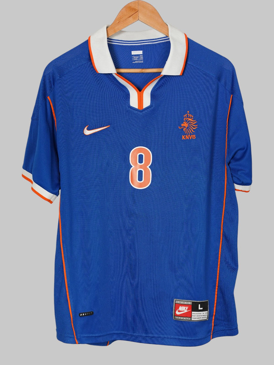 Netherlands Away Shirt 1998/99 Bergkamp 8 (L)