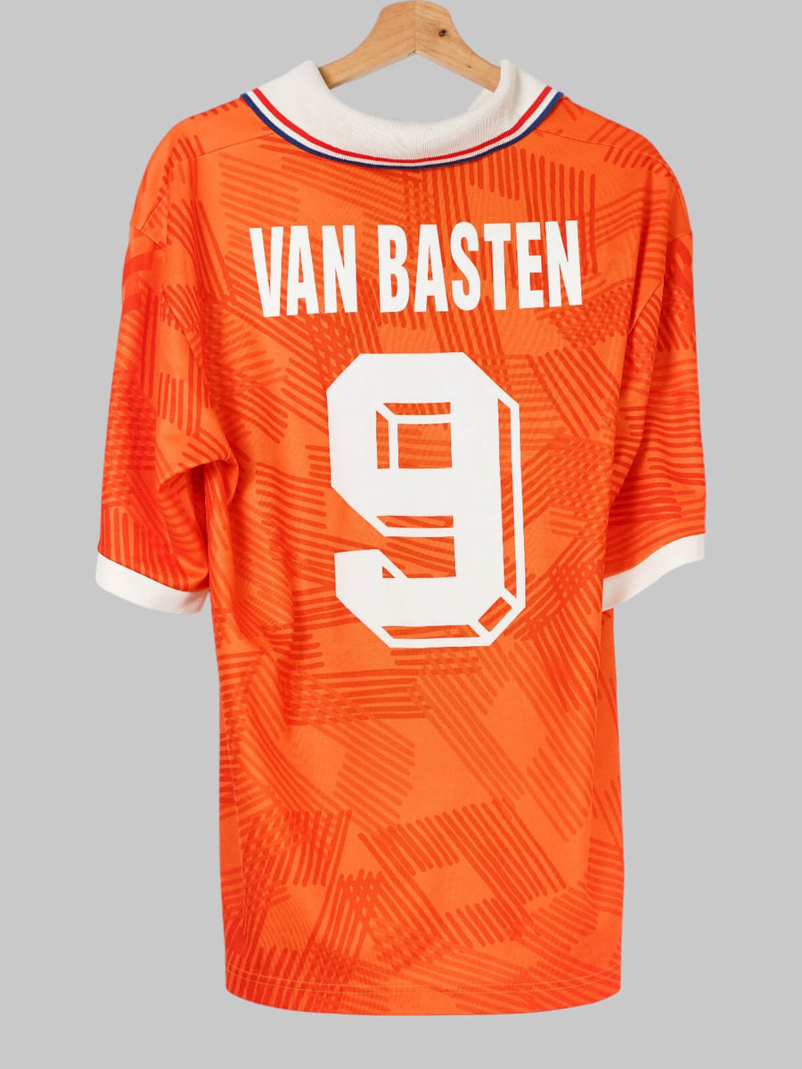 Netherlands Home Shirt 1992/93 Van Basten 9 (XL)