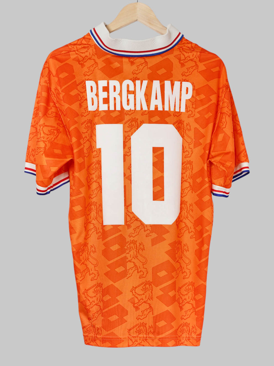 Netherlands Home Shirt 1994/96 Bergkamp 10 (L)