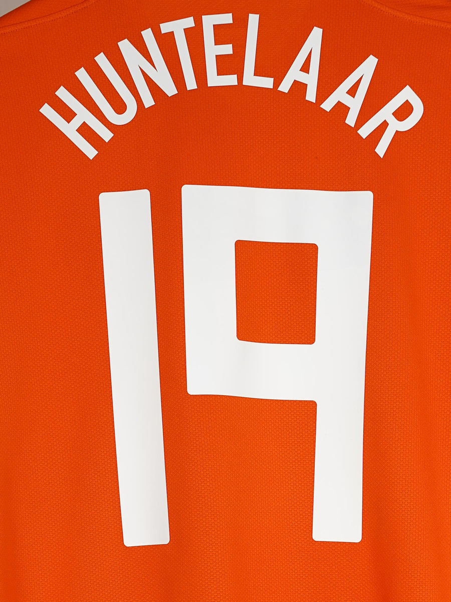 Netherlands Home Shirt 2008/10 Huntelaar 19 (L)