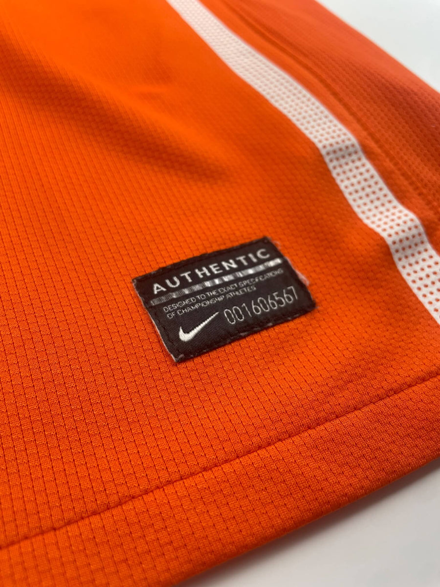 Netherlands Home Shirt 2010/11 Robben 11 (M)