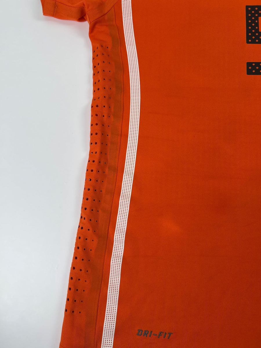 Netherlands Home Shirt Player Issue 2010/11 V.Bronckhorst 5 (M)