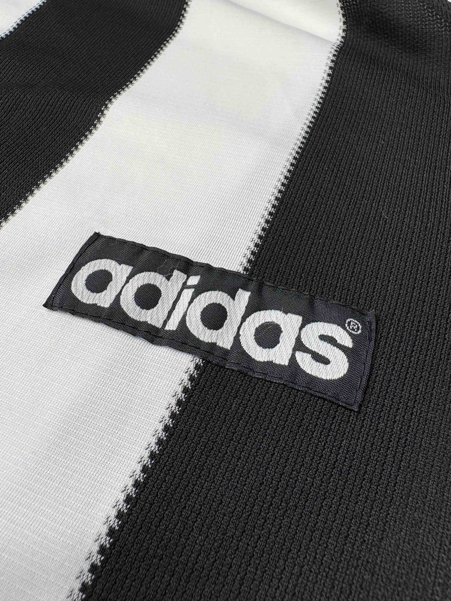 Newcastle United Home Shirt 1995-97 Shearer 9 (L)