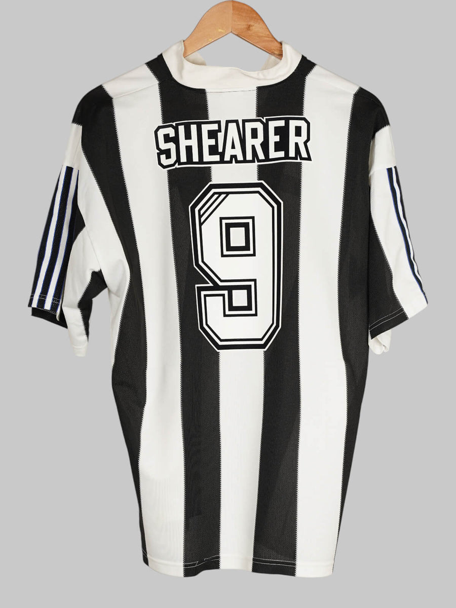Newcastle United Home Shirt 1995 - 97 Shearer 9 (L)