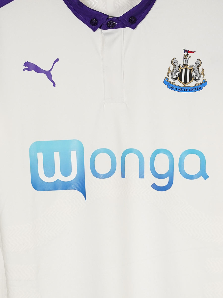 Newcastle United Third Shirt Player Version L/S 2016/17 Mitrovic 45 (XL)