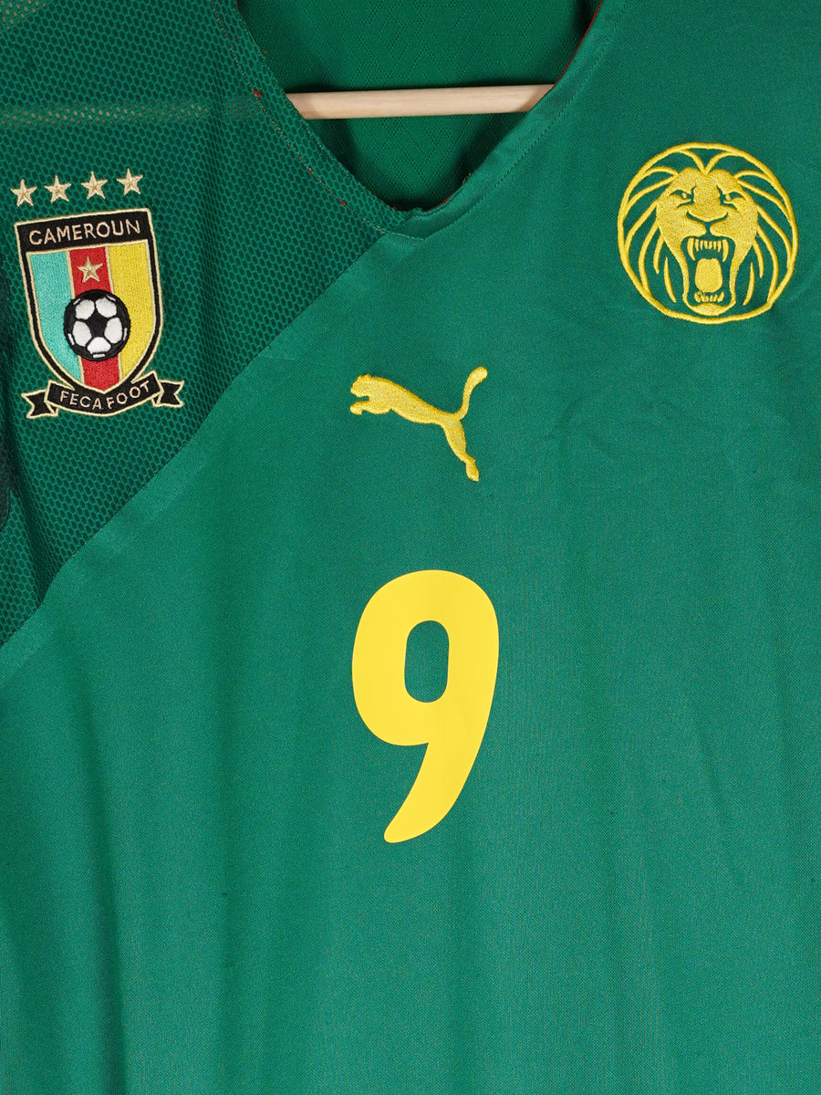 2010/11 Cameroon Eto'o #9 Home Shirt (M)