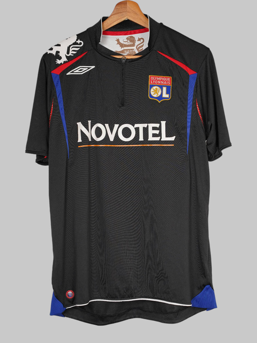 Olympique Lyonnais Third Shirt 2006/7 Benzema 19 (L)