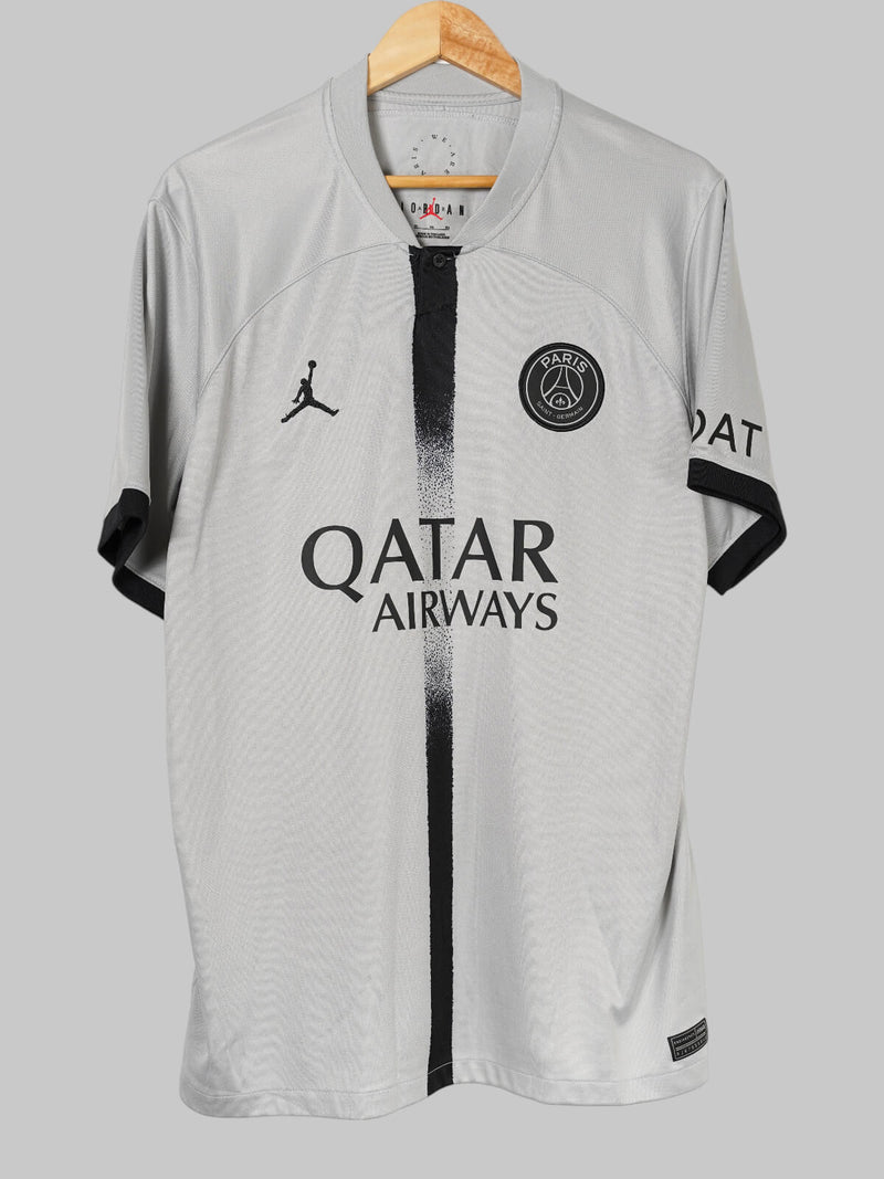 Paris Saint-Germain Away Shirt 2022/23 Mbappe 7 (XL)