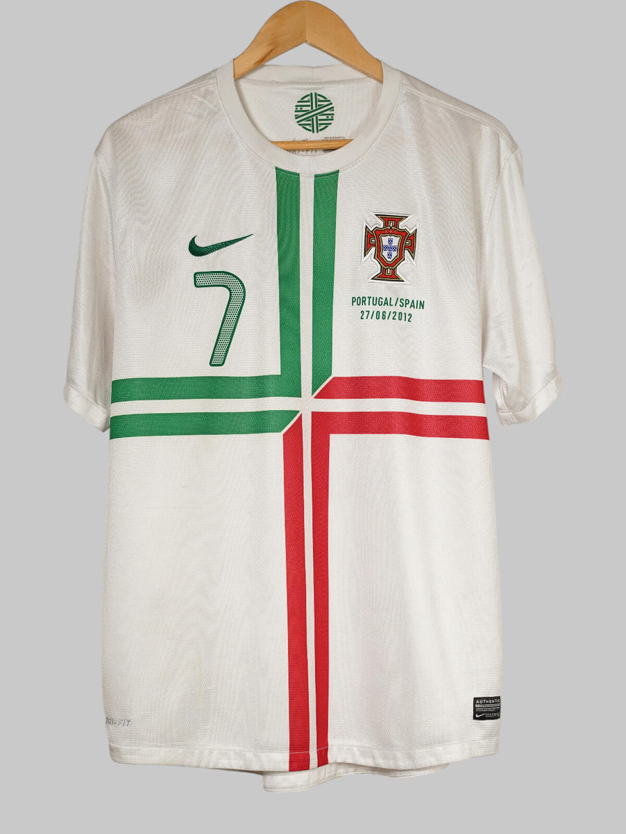 Portugal Away Shirt 2012/13 Ronaldo 7 (XL)