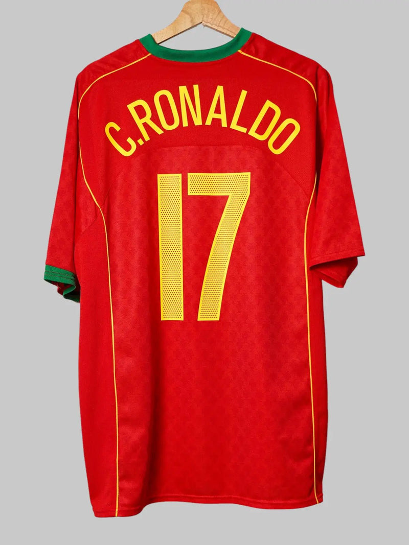Portugal Home Shirt 2004/6 C.Ronaldo 17 (XXL)
