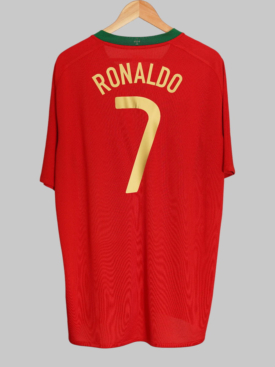 Portugal Home Shirt 2008/10 Ronaldo 7 (XL)