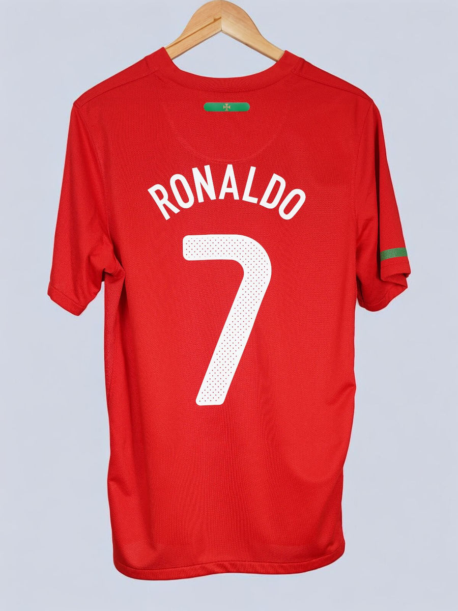 Portugal Home Shirt 2010/11 Ronaldo 7 (M)