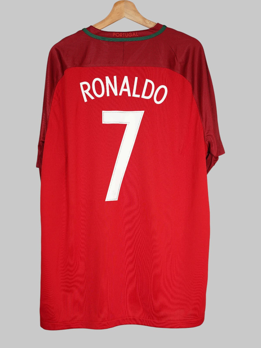 Portugal Home Shirt 2016/17 Ronaldo 7 (XXL)