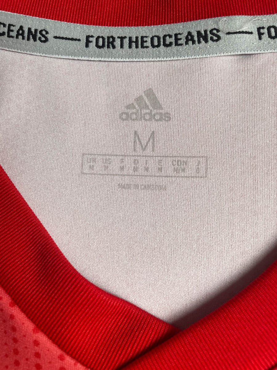 2018/19 Real Madrid Benzema #9 Third Shirt (M)