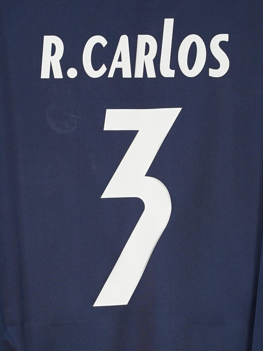 Real Madrid Away Shirt 2005/6 R. Carlos 3 (XL)