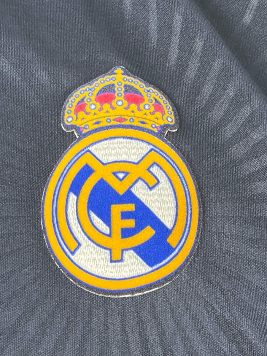 Real Madrid Away Shirt 2010/11 Ronaldo #7 (XL)