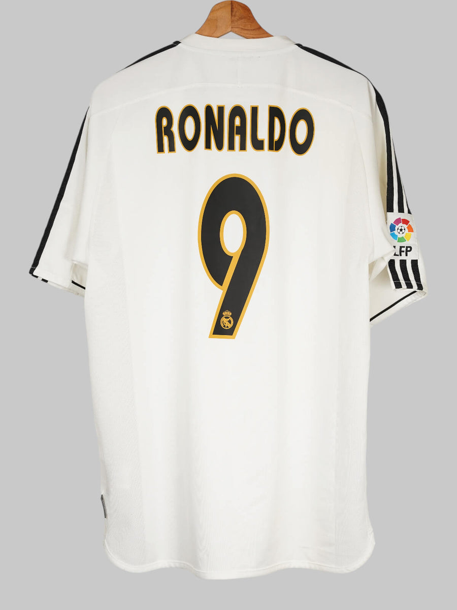 Real Madrid Home Shirt 2003/4 Ronaldo 9 (L)