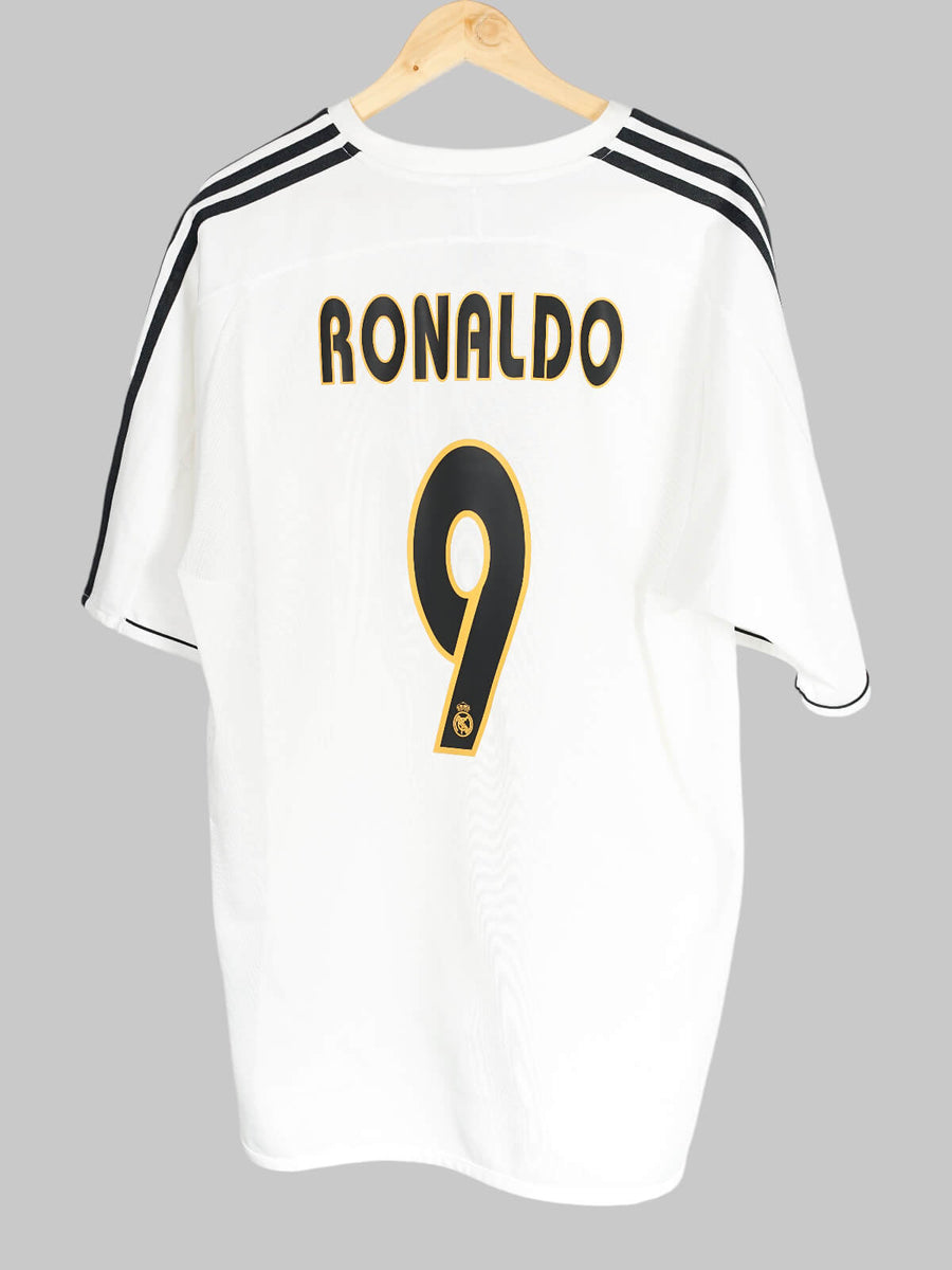Real Madrid Home Shirt 2003/4 Ronaldo 9 (XL)